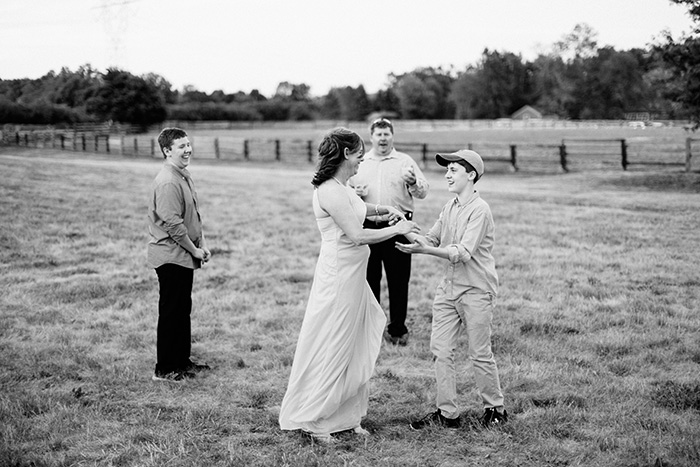 new jersey outdoor wedding, nj wedding inspiration, nj wedding photographer, sterlingbrook farm wedding photographer, central nj wedding photographer, steph and jonas wedding, jonas and steph wedding